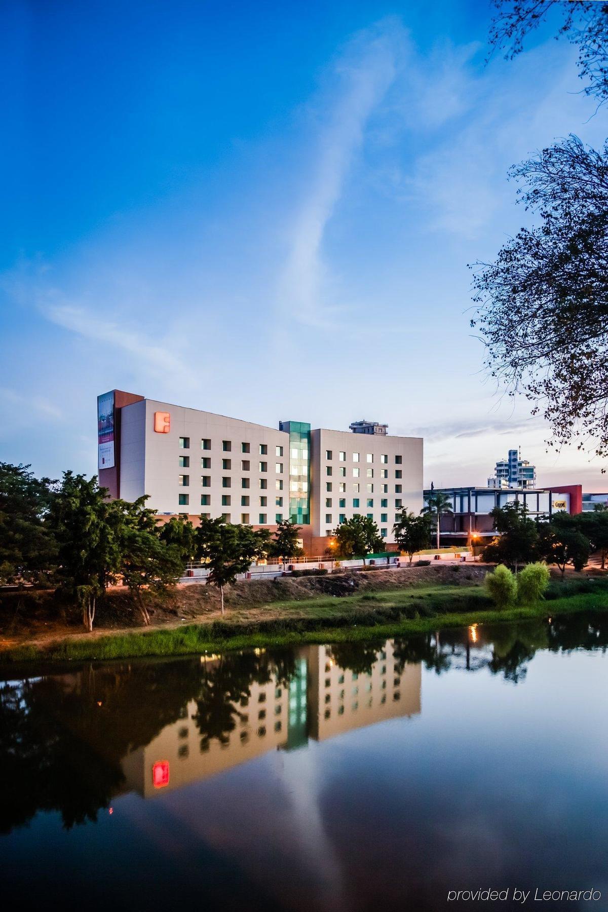Fiesta Inn Culiacán Exteriér fotografie